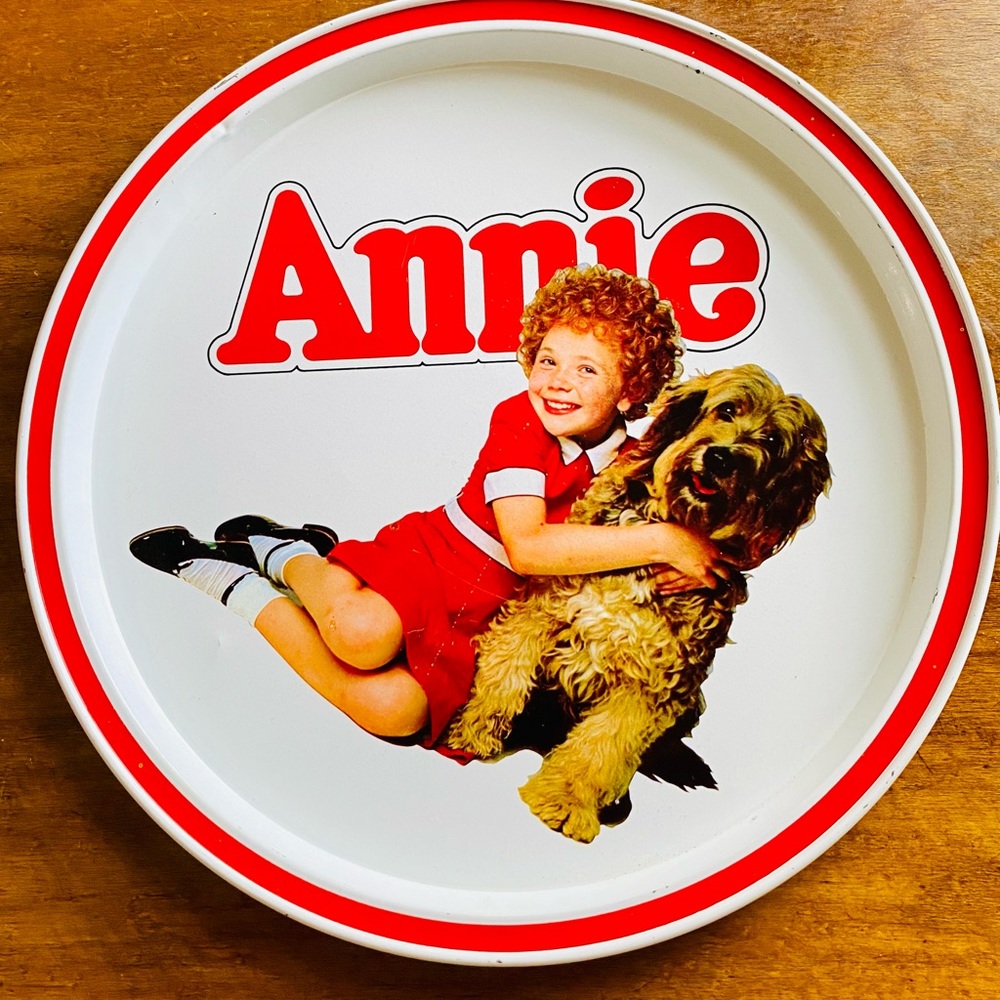Anne 1982 Collectable Tin Plate